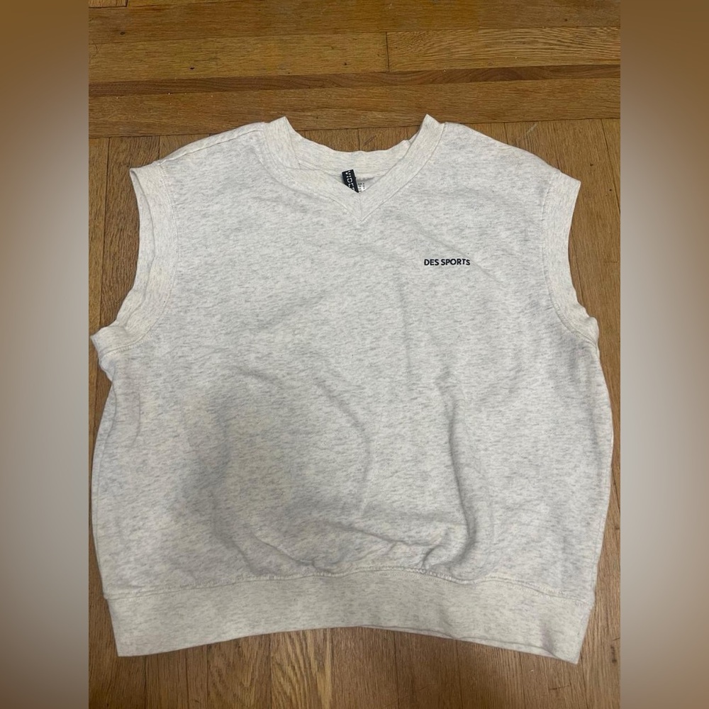 Gray Sweatervest